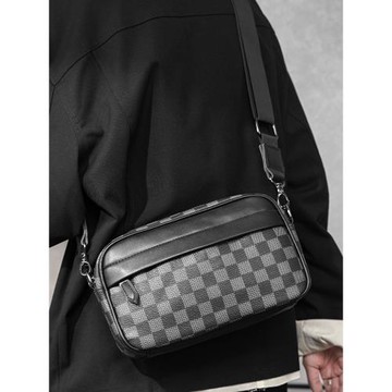 橫款經典斜挎包男款單肩包韓版格子皮質潮男士小跨包輕商務ipad包