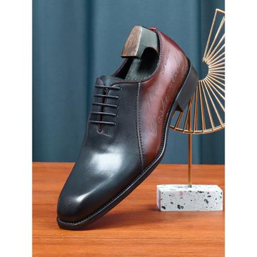 英倫皮鞋男款2025新款真皮商務正裝結婚新郎高級感方頭手工牛津鞋