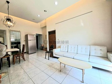 時代爵邸巨蛋崇德商圈邊間採光三房｜高雄市左營區文康路