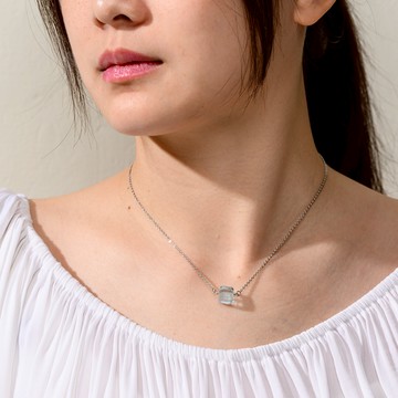 海水藍寶  0.4 銀項鍊