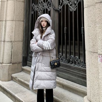 長款保暖外套2022年新款女款冬設計感仙女款連帽冬季加厚羽絨服女