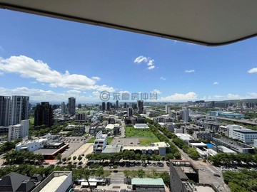 精銳sky one大三房雙平車朝南視野戶｜台中市南屯區龍富路五段