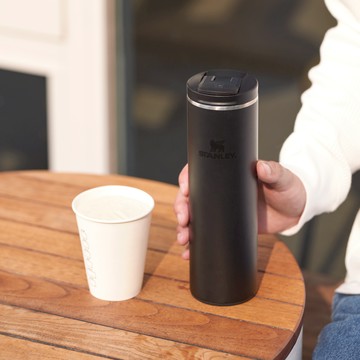 STANLEY 輕重力系列 Aerolight 翻蓋輕盈杯 0.47L/ 消光黑2.0