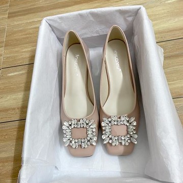 法式水鉆粗跟單鞋女2026春新款方頭時尚氣質婚鞋大碼41中跟高跟鞋