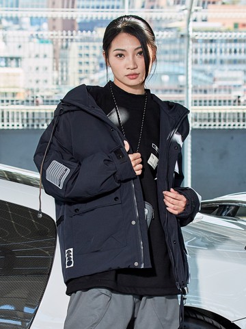 手臂口袋貼章連帽防風鋪棉厚外套