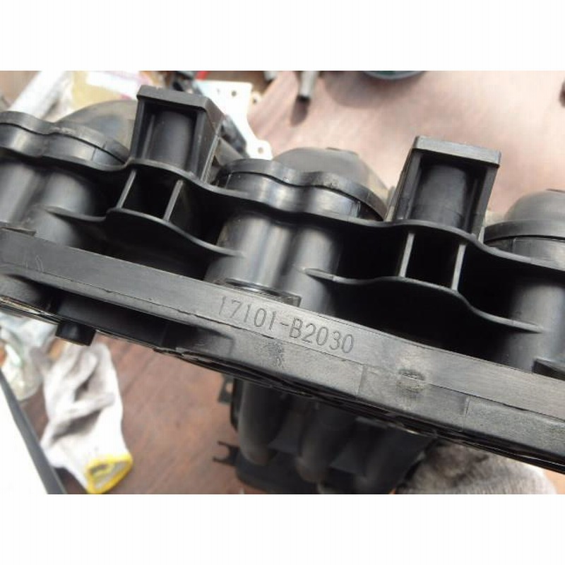ハイゼット EBD-S331V インテークマニホールド カーゴクルーズ ハイゼット EBD-S331V インテークマニホールド カーゴクルーズ