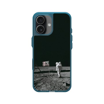 iPhone 17 Clear (相機按鈕) 夜幕藍 - NASA - Apollo 11 - Astronaut Aldrin On The Moon