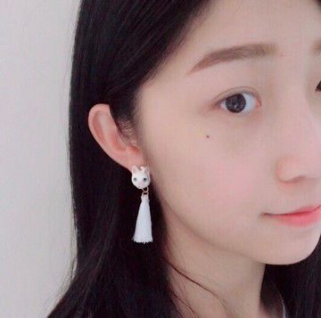一對貓咪耳夾 | 耳針 | 流蘇 白貓耳環 | 可客製化