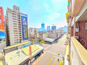 專賣~低總價大坪巨蛋3大房_前後陽台採光通風佳｜高雄市鼓山區華榮路