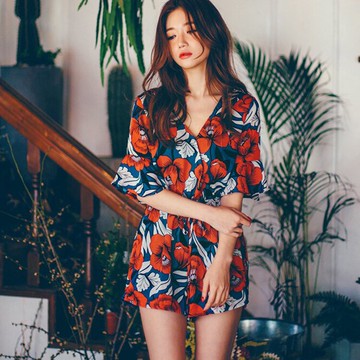 現貨出清不退不換，慎選-連身褲 葉片縮腰連身褲洋裝 【67-16-80157】ibella 艾貝拉