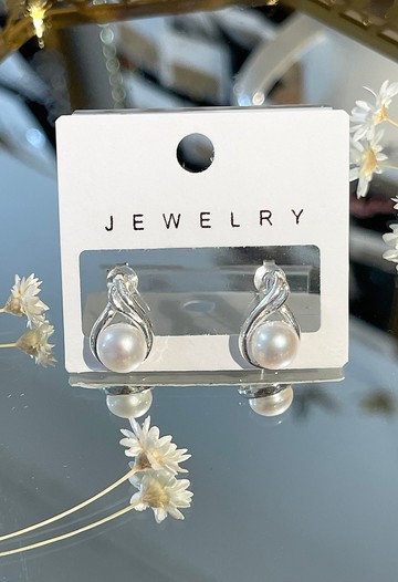 交叉水滴暖光天然珍珠簍花設計耳