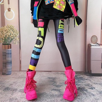 2025年新款甜妹花外穿薄款彩色九分打底褲瑜珈褲 內搭褲 褲襪 女生褲子 壓力褲 塑身褲 提臀褲 彈力褲 喇叭褲 鯊魚褲