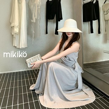 美木子｜預購｜法式氣質V領綁帶背心套裝【1362#】無袖背心 垂感A字半身裙 兩件式穿搭