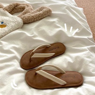 小島度假~！軟軟踩屎感人字拖女2024夏季ins沙灘休閑透氣涼拖鞋潮