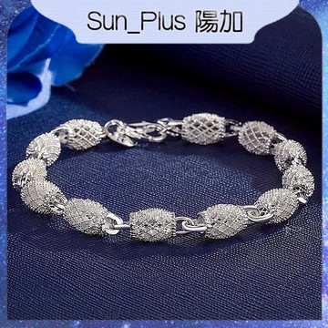Sun_Plus 台灣現貨 臻耀02 鏤空雕花橄欖珠手鍊 手飾品 時尚日韓版 合金電鍍銀手鍊 手鍊 手環 飾品