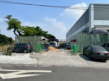 華鳳特區臨路稀有釋出，好進出增值乙工地｜高雄市鳳山區牛潮埔段