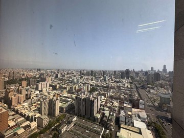 長谷世貿高樓景觀商辦+連號雙平車｜高雄市三民區民族一路