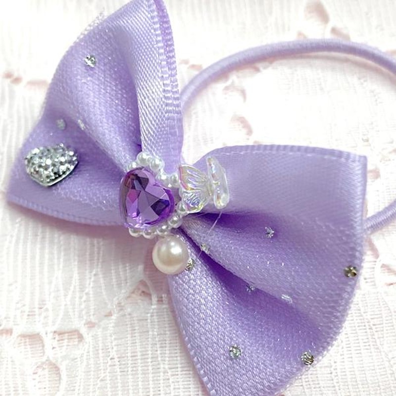 ハンドメイド★キッズリボン★紫★大きめ★きらきらビジュー付き★お出かけに ハンドメイド☆キッズリボン☆紫☆大きめ☆きらきらビジュー付き