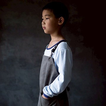 鹿造LUZAO 兒童款 可拆卸肩帶圍裙 鐵灰色