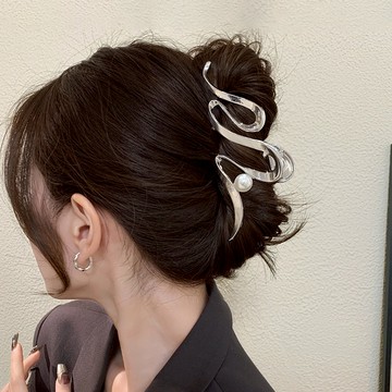 【太妮絲W156】現貨 韓系 設計感 小眾 冷淡風 抓夾 髮夾 鯊魚夾 盤髮  抓夾 夾子 髮夾 大夾子 髮飾 珍珠髮夾