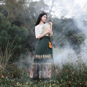 織造司原創敦煌系列小鹿女馬面裙明制漢服女秋冬日常飛天連衣織金