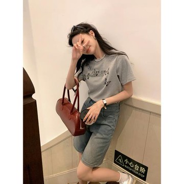 妃兒短袖T恤女春夏純棉正肩圓領蝴蝶印花鑲鉆顯瘦休閑小個子上衣