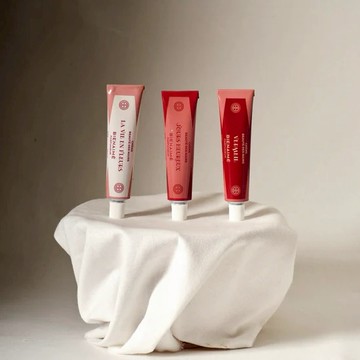 【Bienaimé】百年歷史花香 護手霜 30ml|生日禮物 官方推薦 送禮首選 附品牌紙袋