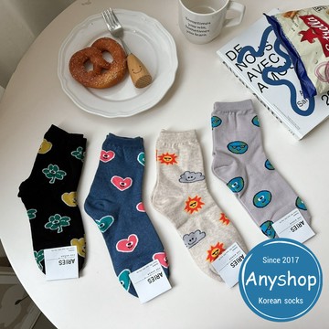 Anyshop韓國襪 塗鴉中筒襪 搞怪襪 愛心 四葉草 地球 塗鴉襪 搞怪襪 韓襪 韓國襪 韓國襪子03902