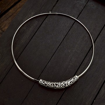 復古鏤空大彎管項圈項鏈鎖骨鏈短項鏈苗泰銀女款原創民族風飾品