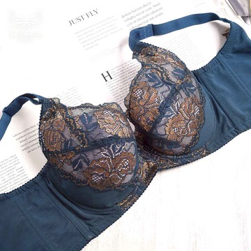 【擁抱大女人】交織蕾絲調整型內衣 E-F 綠色 A20042