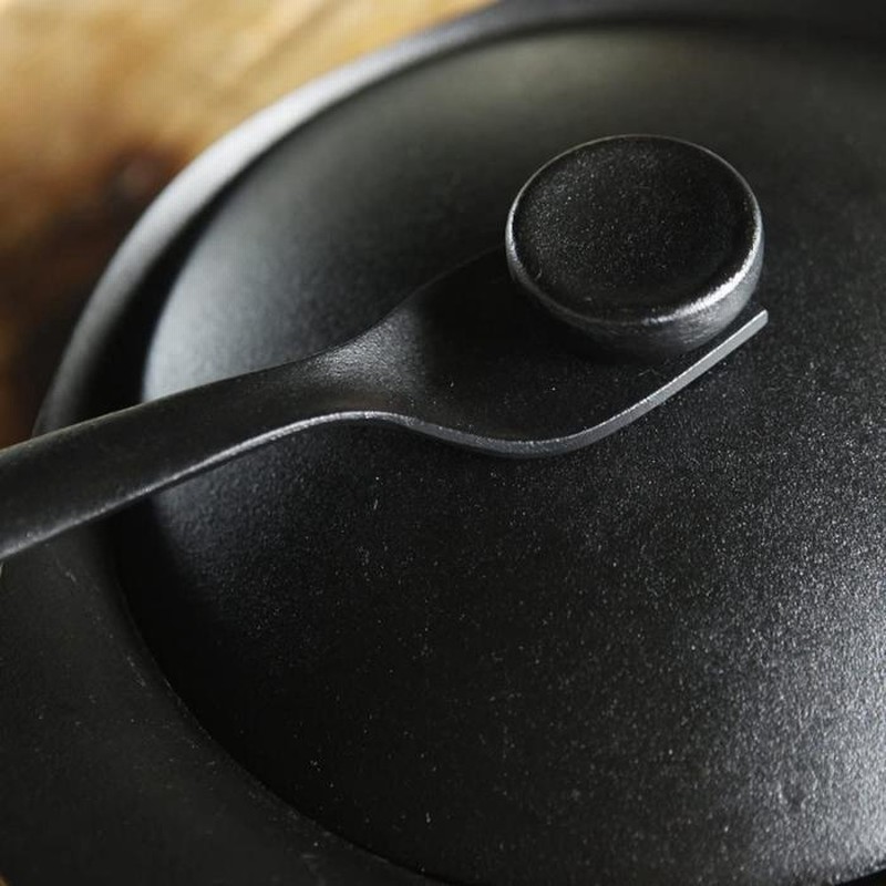 柳宗理 鋳鉄深型鍋 ハンドル付き 22cm 柳宗理 鋳鉄深型鍋 ハンドル付き