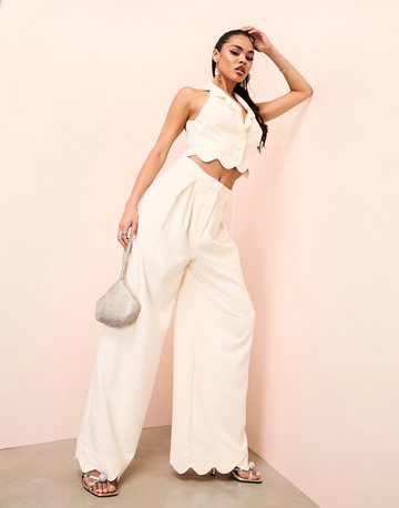 ASOS LUXE tailored wide leg trousers with scallop hem in cream-Neutral