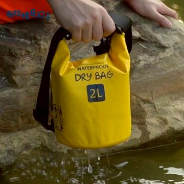 漂流防水包 海邊斜挎包 手提桶包 單肩女時尚 年輕收納游泳小個防水袋[PP0515061]