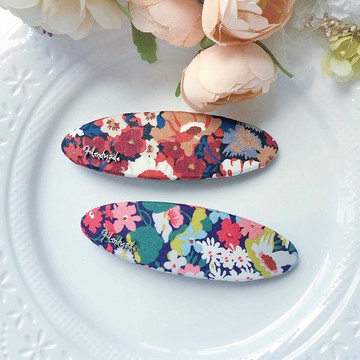 英國知名布料品牌橢圓花朵印花髮夾彈夾-伯爵莊園