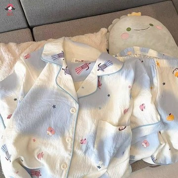 台灣出貨 蠟筆小新睡衣印花甜美睡衣女生可愛家居服長袖長褲卡通風兩件套 睡衣女 寬鬆舒適 長袖睡衣套裝 大碼睡衣