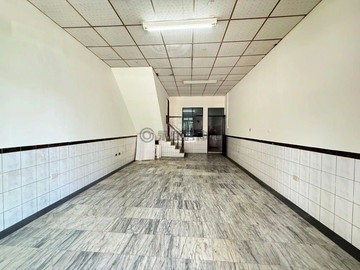 獨家❣️新園五房8米路優質店住透天 ┃ 騎樓可停車｜屏東縣新園鄉五房路