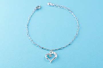 心鎖系列 漣漪 心型造型手鍊 (HBRJA0893B-1)
