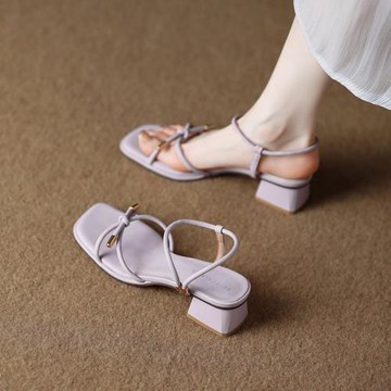 絕美中跟女士涼鞋2025新款夏季外穿配裙子法式時尚高級感涼拖鞋女