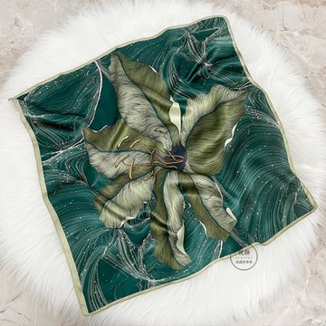 復古高級感墨綠色百合真絲絲巾女桑蠶絲百搭小方巾春秋2023年新款