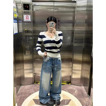 TGNS  藏青色條紋長袖上衣  設計感上衣  早秋上衣 毛衣上衣 針織上衣 顯瘦上衣  正肩T恤 衣服女