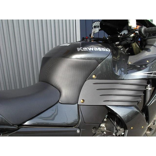 PLEASURE プレジャー タンクパッド ワイド ZZR1400 KAWASAKI カワサキ | LINEブランドカタログ