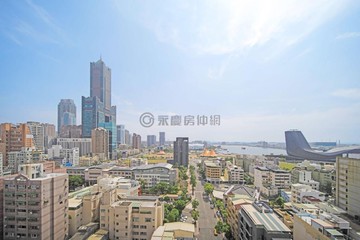 亞灣海景首排邊間3+1房附車位｜高雄市苓雅區永泰路