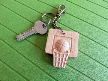 台灣加油 籃球原木鑰匙圈 - 客製化刻字 -【運動系列】