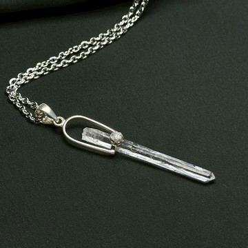 天然鑽石原礦，真鑽保證！H72哥倫比亞白水晶鑲嵌鑽石原礦靈擺 S23AU17-972