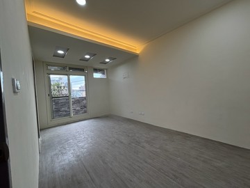 楊梅瑞梅國小旁整新透天｜桃園市楊梅區中山北路二段