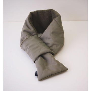 6dots 獨家設計保暖圍巾 - 輕巧時尚 男女通用冬季配件 (綠)