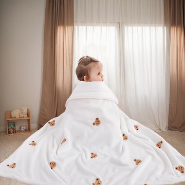跨境爆款嬰兒蓋毯春秋冬幼兒園小被子新生兒寶寶抱毯午睡刺繡絨毯