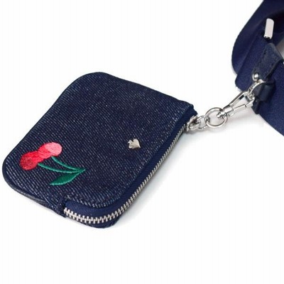 美品　ケイトスペードショルダーバック　デニム　チェリー　ポーチ付き ケイトスペード バッグ katespade デニム チェリー さくらんぼ