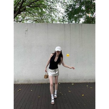 4PRIL 俏皮法式 緞面波點低腰裙褲女春夏氣質顯瘦減齡a字短裙褲裙