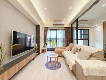 星帝標｜高雄車站永久棟距邊間百萬裝潢2+1房車位｜高雄市三民區建國三路